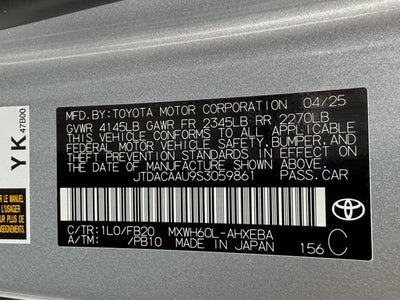 2025 Toyota Prius LE
