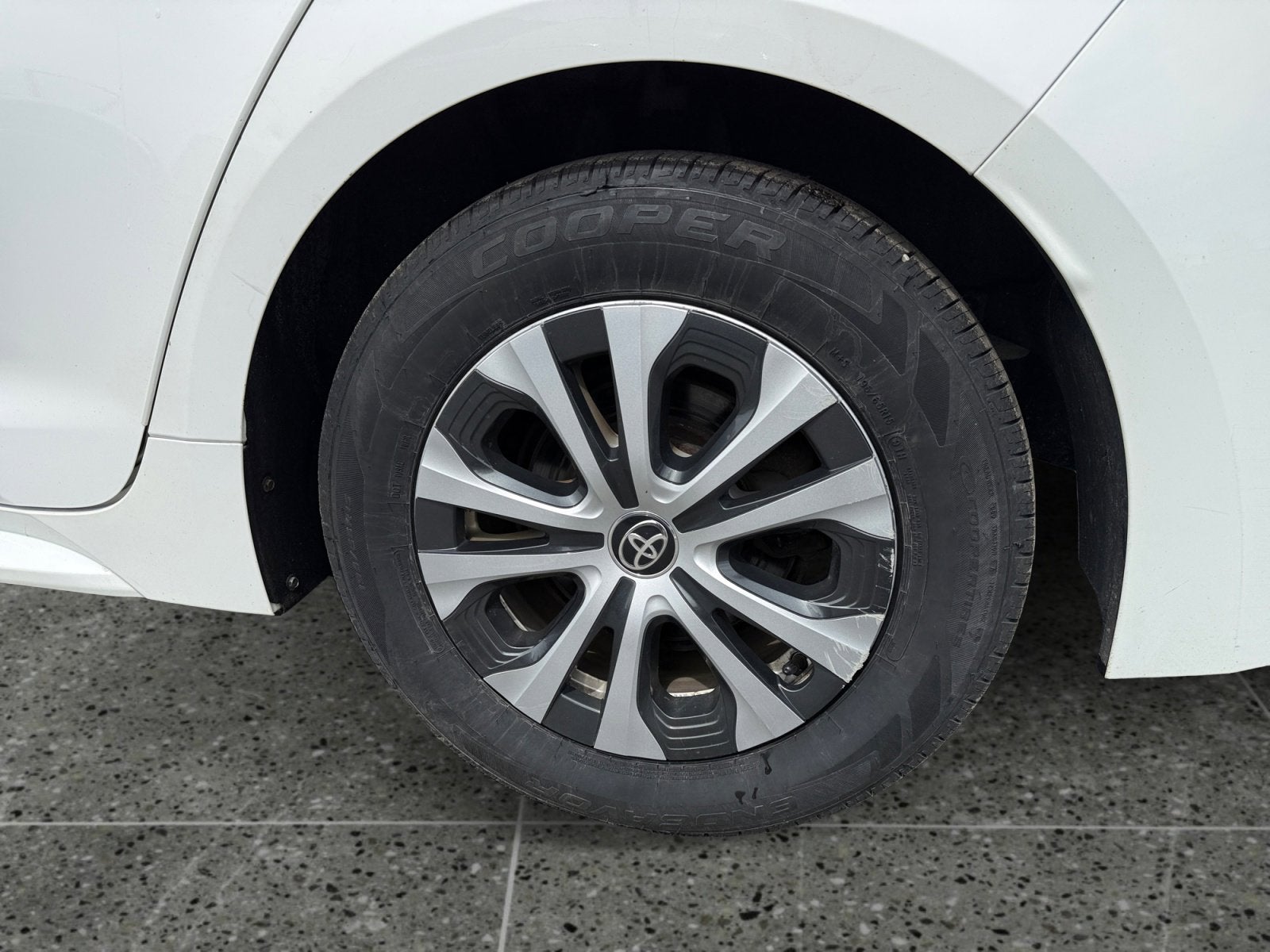 2021 Toyota Corolla Hybrid LE