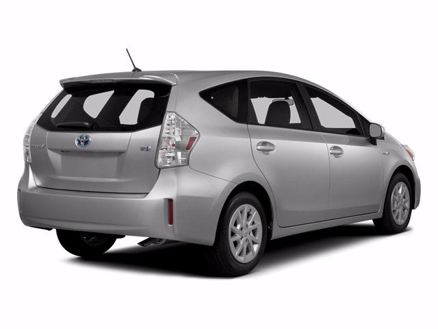 2014 Toyota Prius v Base