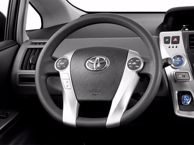 2014 Toyota Prius v Base