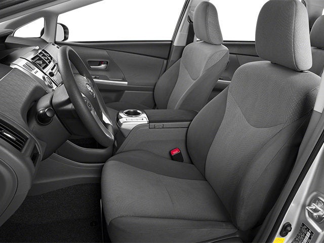 2014 Toyota Prius v Base