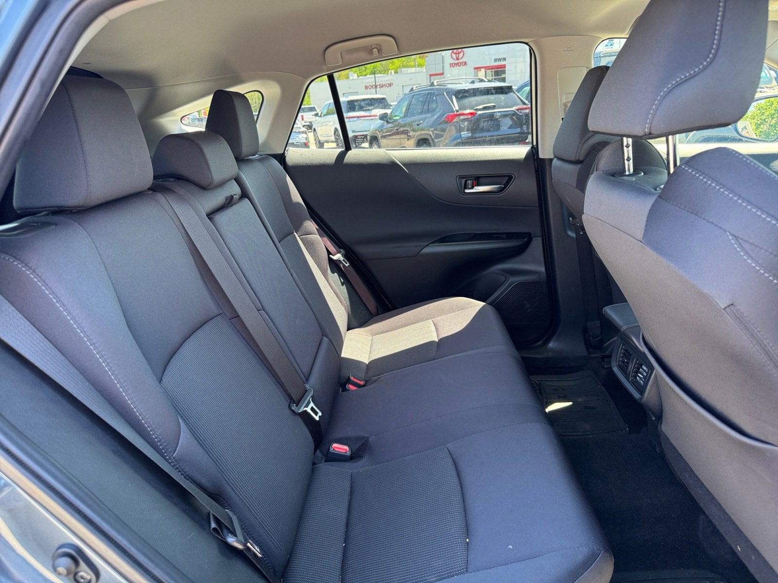 2022 Toyota Venza LE