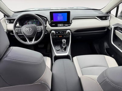 2023 Toyota RAV4 Hybrid XLE Premium