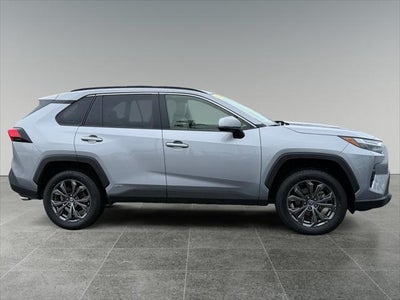 2023 Toyota RAV4 Hybrid XLE Premium