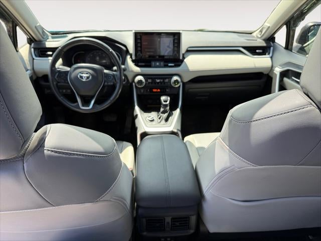2020 Toyota RAV4 Limited