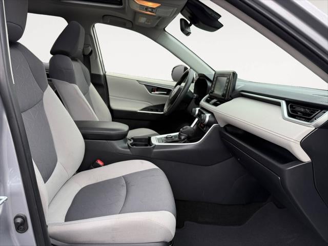 2019 Toyota RAV4 Hybrid XLE