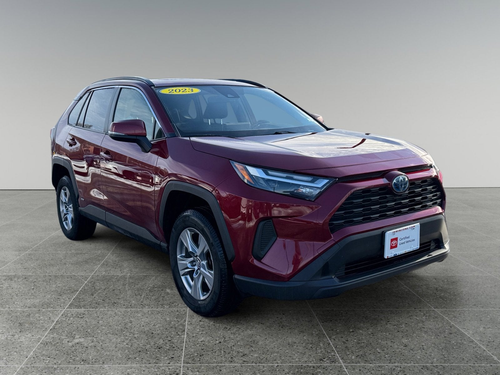2023 Toyota RAV4 Hybrid XLE