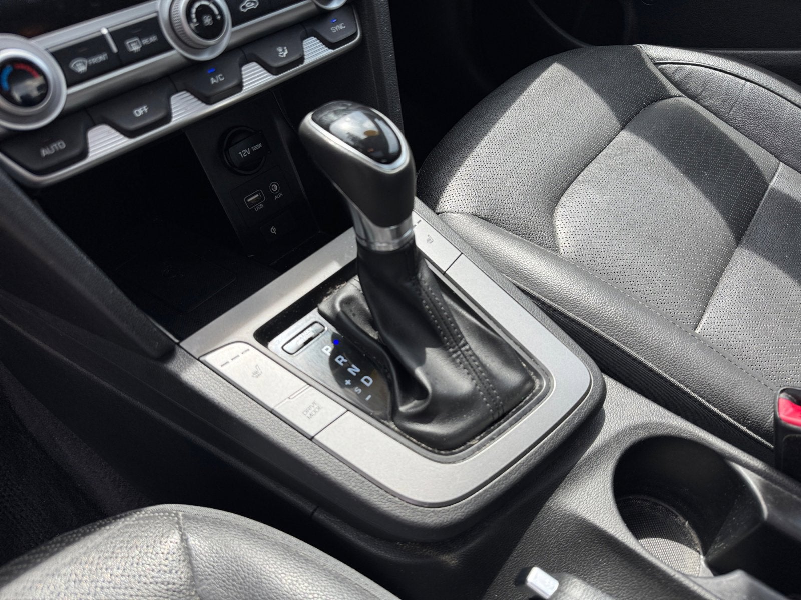 2019 Hyundai Elantra Limited