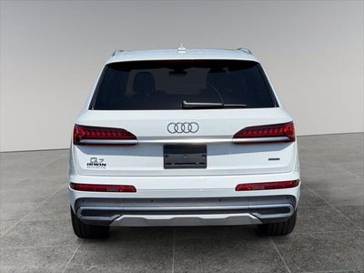 2022 Audi Q7 Premium Plus