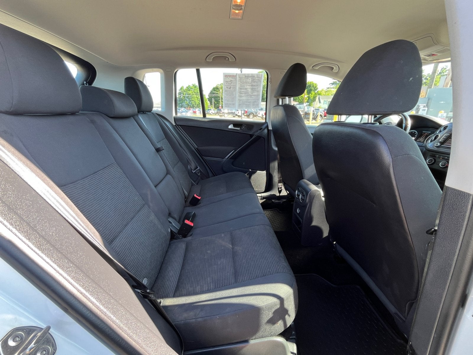 2015 Volkswagen Tiguan S