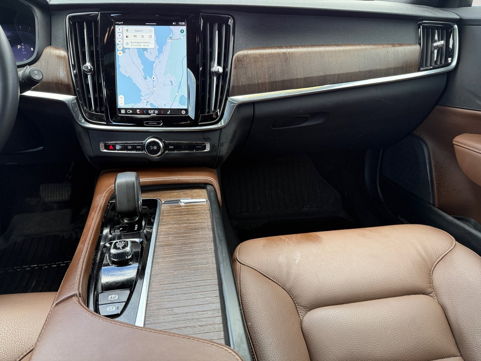 2024 Volvo V90 Cross Country Plus