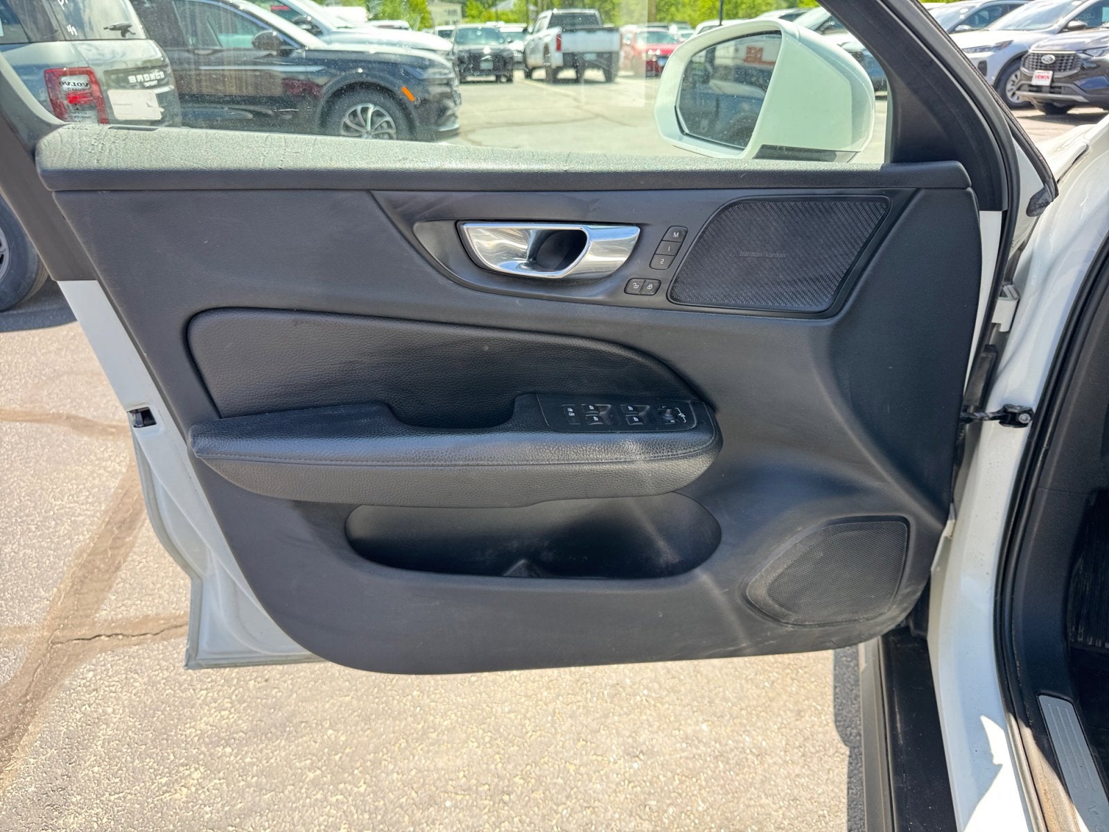 2020 Volvo V60 Cross Country T5