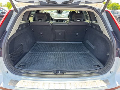 2020 Volvo V60 Cross Country T5