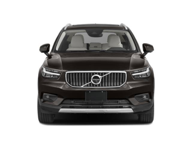 2022 Volvo XC40 Momentum