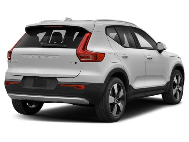 2020 Volvo XC40 Momentum