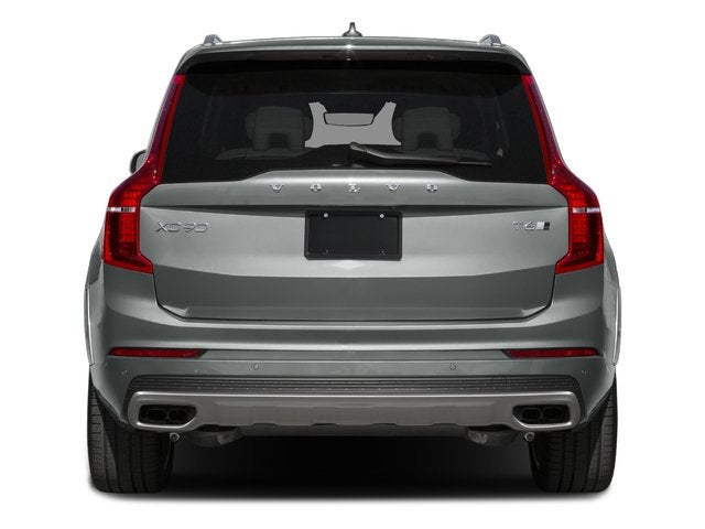 2016 Volvo XC90 T6 Momentum