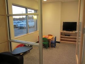 Irwin Ford Lincoln of Laconia, NH's Brand New Waiting Area